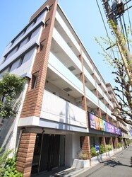 Ａｐａｒｔｍｅｎｔｓ 都立大学の物件外観写真